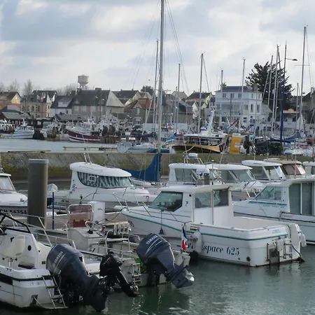 Le Hasting Bord De Mer *
